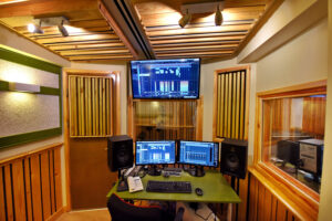 אולפן הקלטות vrecord