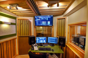 אולפן הקלטות vrecord