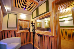 אולפן הקלטות vrecord