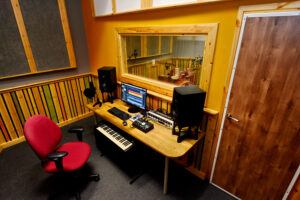 הקמת אולפן הקלטות