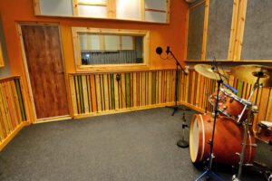 הקמת אולפן הקלטות